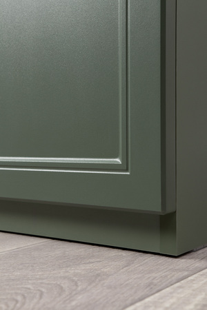 Шкаф-пенал Марион 16.340.01 дымчатый зеленый K521, олива шагрень AG 1050 ПВХ (собирается на любую сторону)